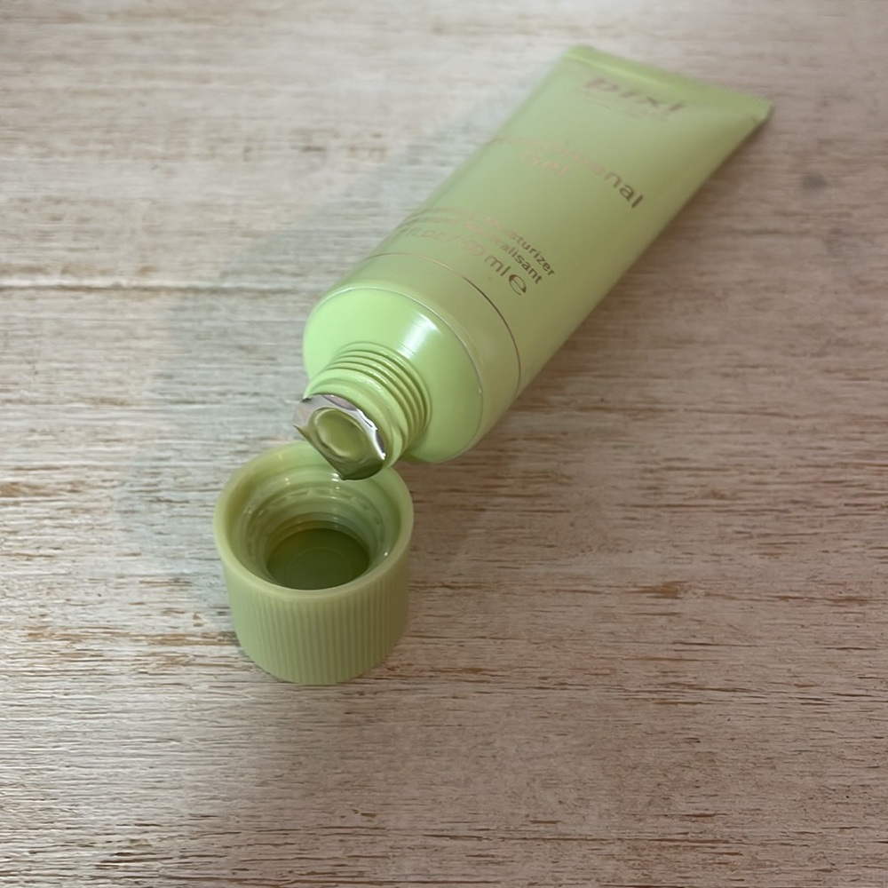 Pixi Green Moisturizer Skincare Collection - Picture 4 of 4